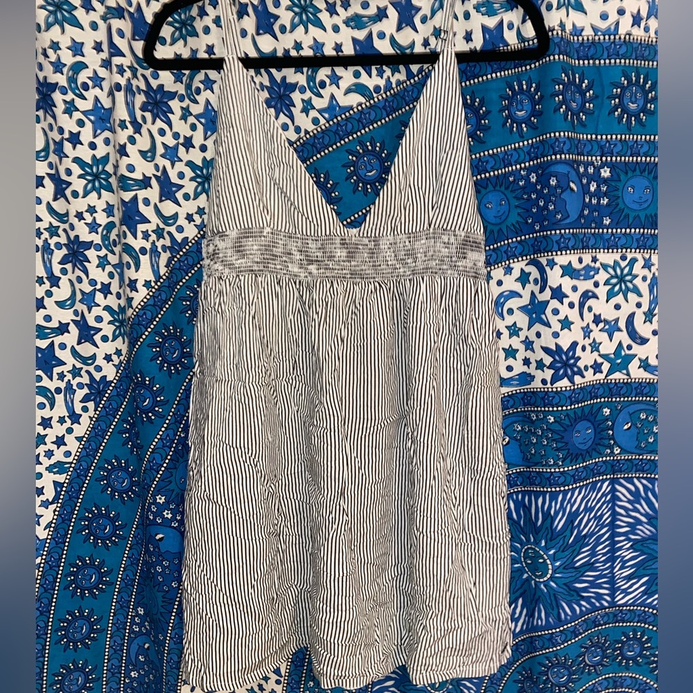 Cute volcom stripped dress size large